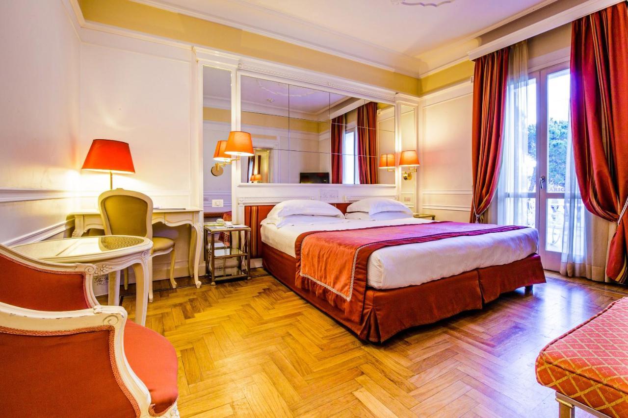 Grand Hotel Des Bains Riccione Esterno foto